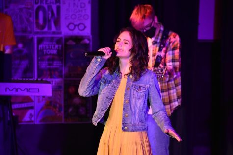 Senior Daisy ODonnell performs during Cabaret 2021: Pac It Up.