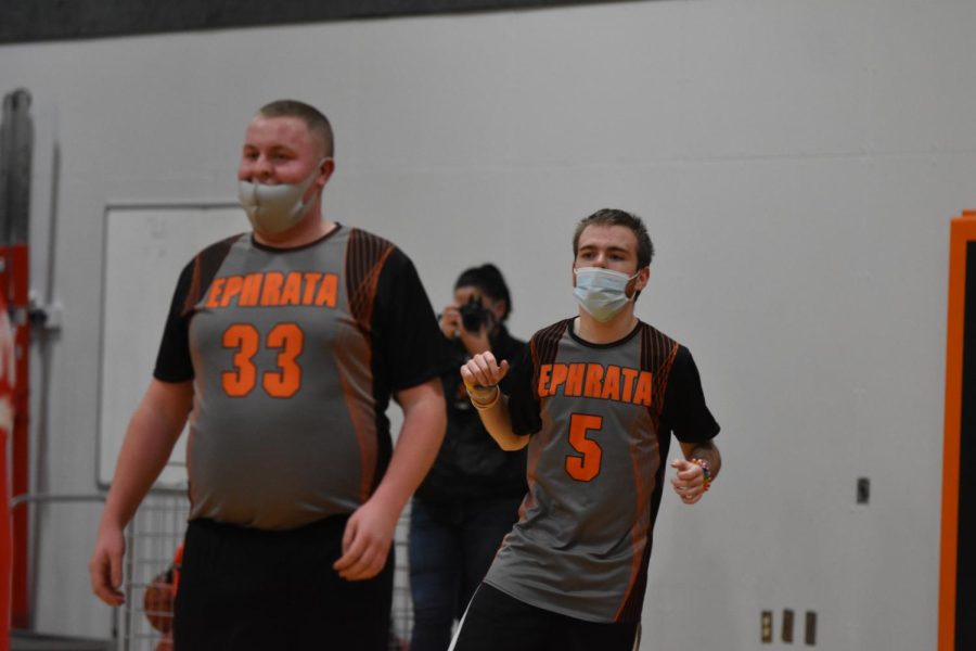 Richard Roloff (33) and Michael Borst (5) set up the defense during the Tiger Unified Basketball game versus Othello High School on January 19th.